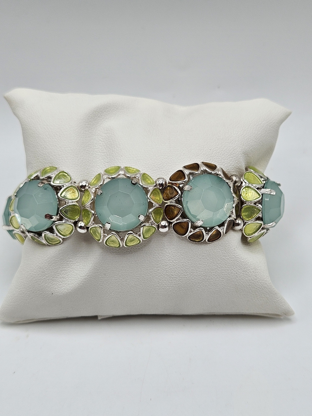 VINTAGE Silver Tone Pastel Ocean Hue Faceted Rhinestone Stretch Bracelet